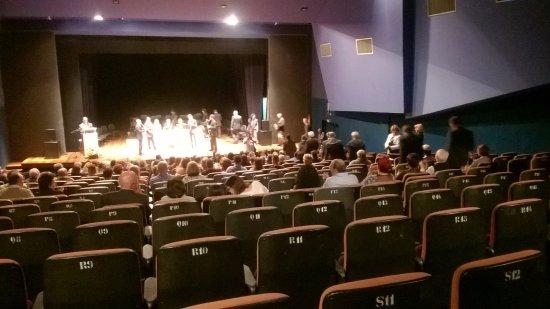 Teatro Municipal Celina Lourdes Alves Neves